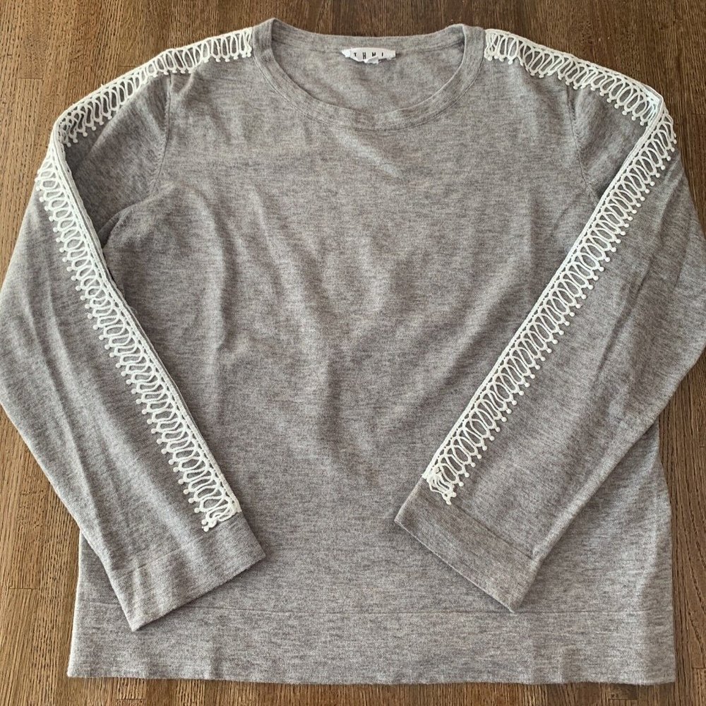 THML Women's Medium Gray White Detail Sleeve Sweater